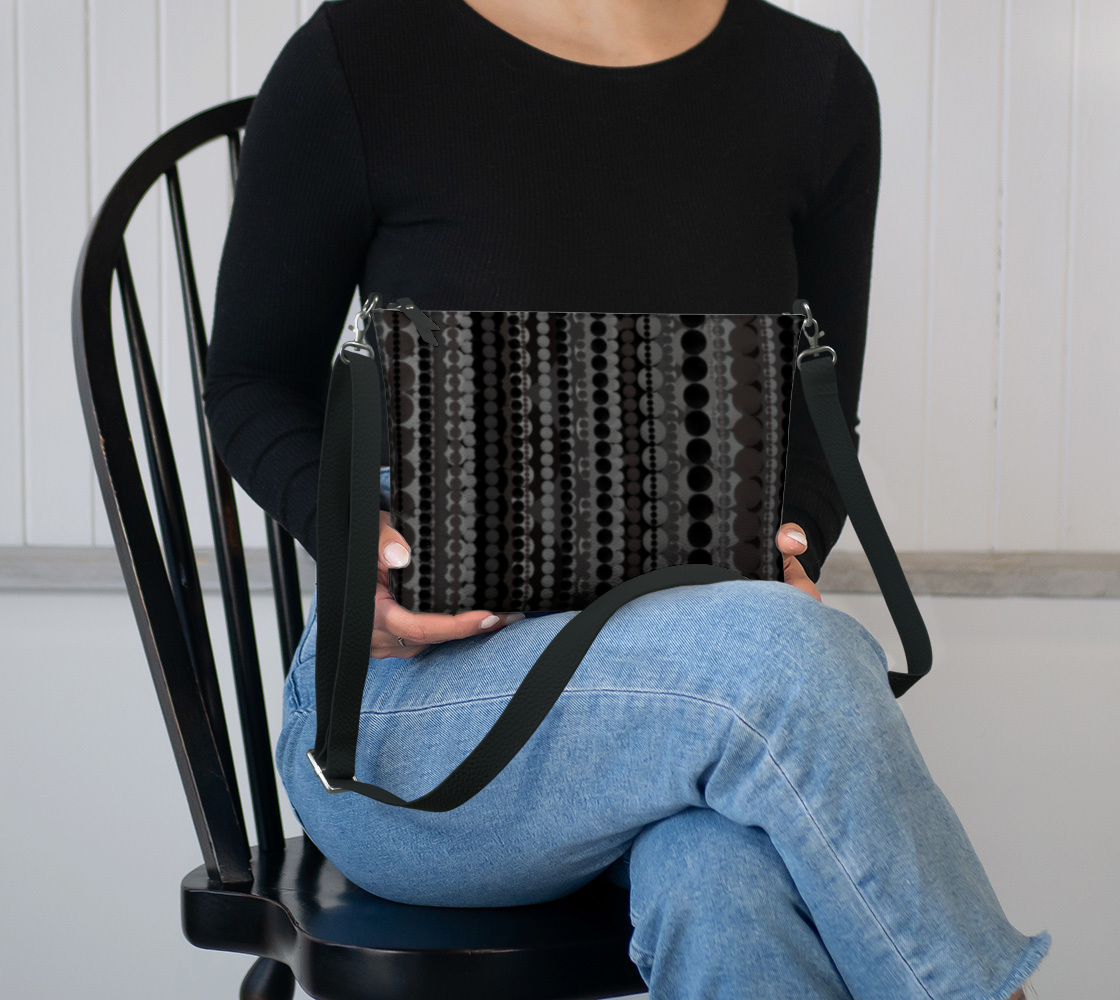 Lily Small Crossbody Bag | Hands-free Function | Wearable Design