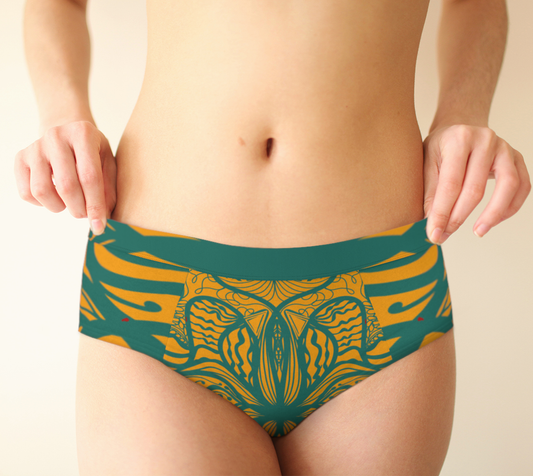 Dreamy Cheeks Briefs | Yummy-soft | Stretchy | Just-right Fit Cheeky Briefs