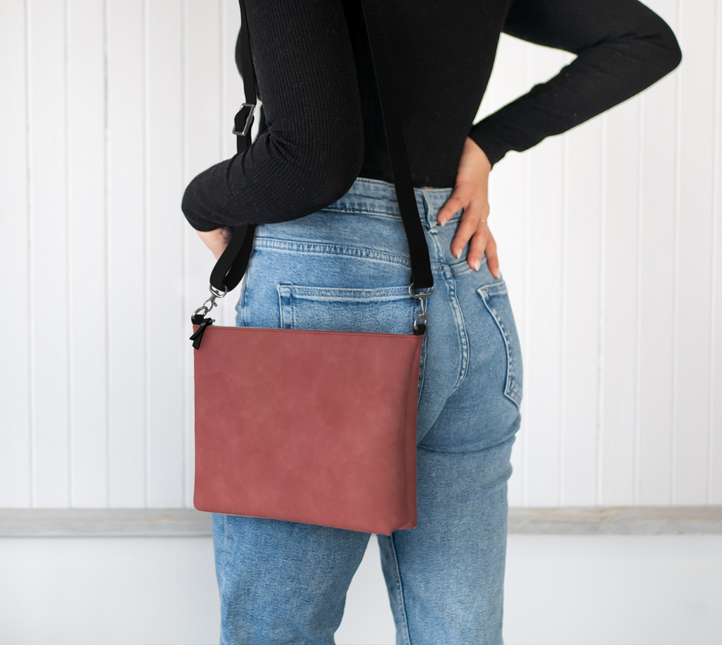 Lily Small Crossbody Bag | Hands-free Function | Wearable Design