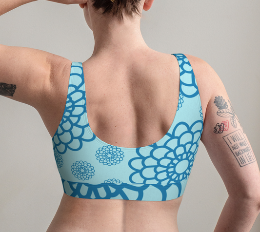 Bae Bralette | Yummy Soft with 4-way Stretch | Cradles the girls without holding them Hostage Scoop Bralette