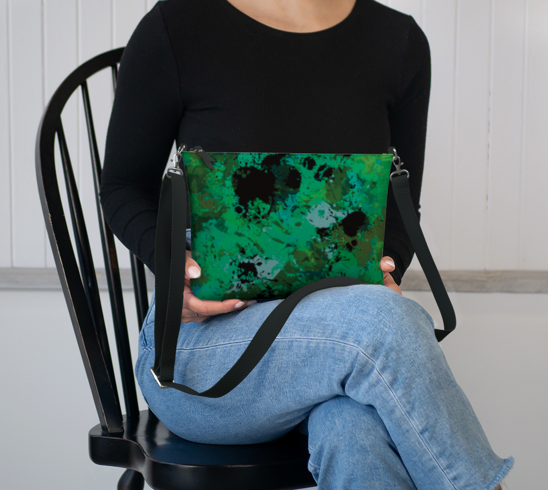 Lily Small Crossbody Bag | Hands-free Function | Wearable Design
